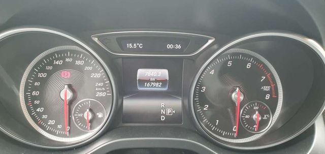 Mercedes Benz GLA200 2019