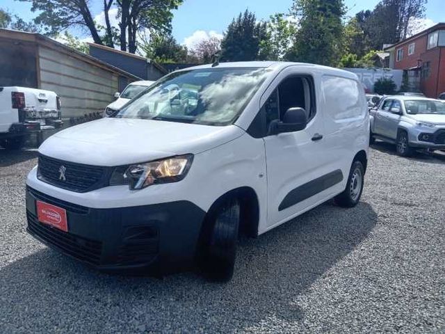 PEUGEOT PARTNER 2021