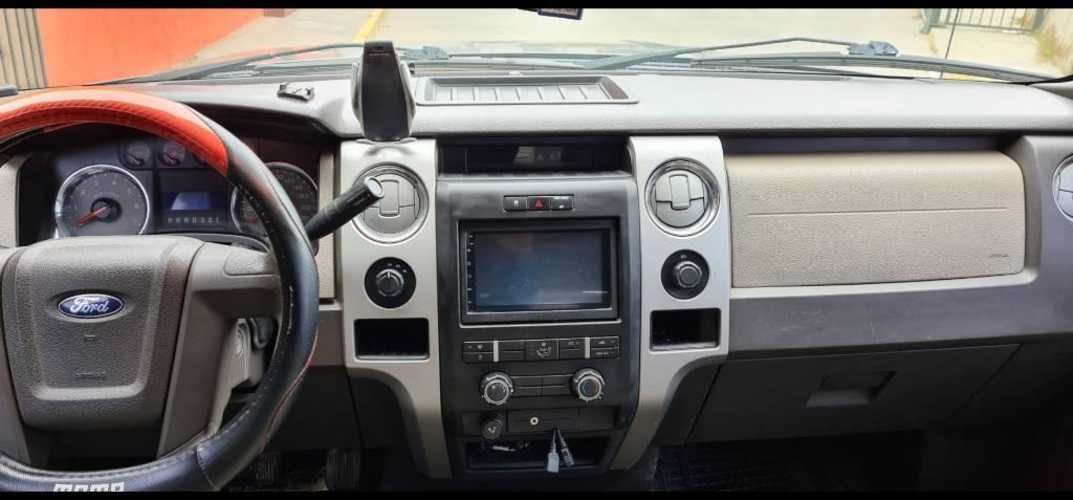 Ford F150 XLT 5.0 Full