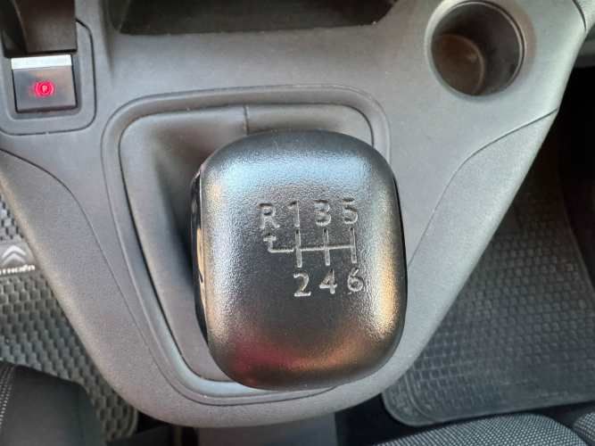 CITROËN BERLINGO DIESEL 1.5 MEC 6 VEL UNICO DUEÑO 2024