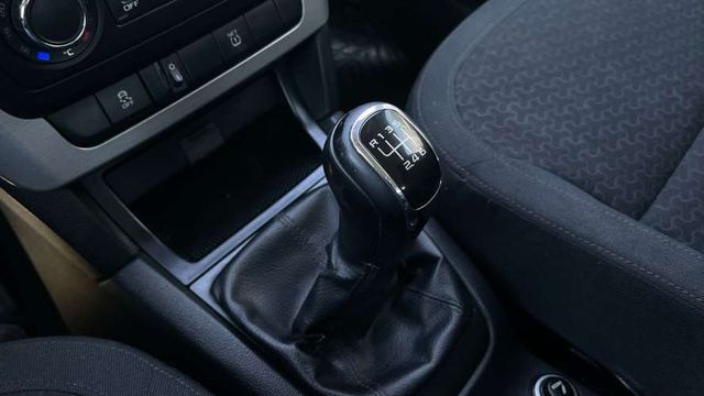 Skoda Yeti TSI ELEGANCE 1.4 (2013)