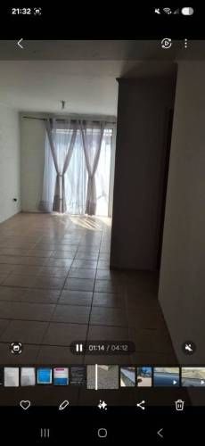 Excelente casa av principal