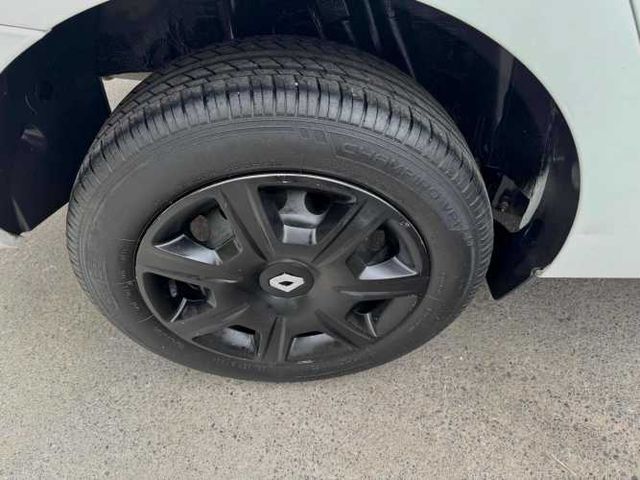 RENAULT SYMBOL EXPRESSION 1.6 MEC 2015