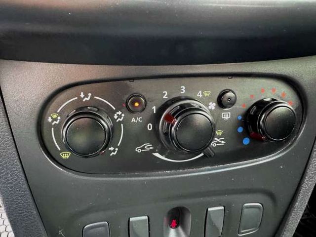 RENAULT SYMBOL EXPRESSION 1.6 MEC 2015