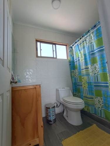 VENTA DE TERRENO CON CASA AMOBLADA