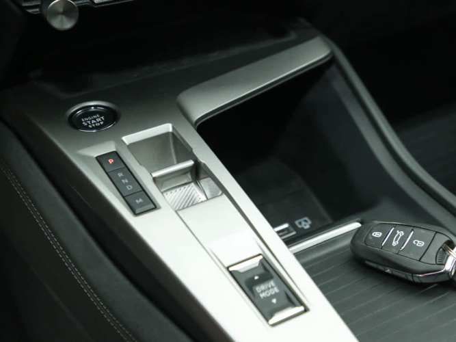 Peugeot  Allure Puretech 130 Eat8