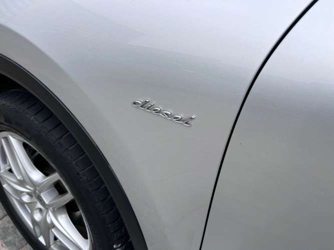 PORSCHE CAYENNE DIESEL 3.0 2014