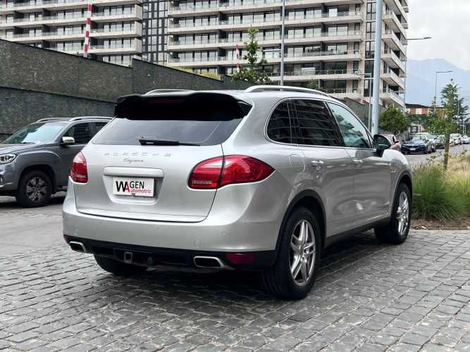 PORSCHE CAYENNE DIESEL 3.0 2014