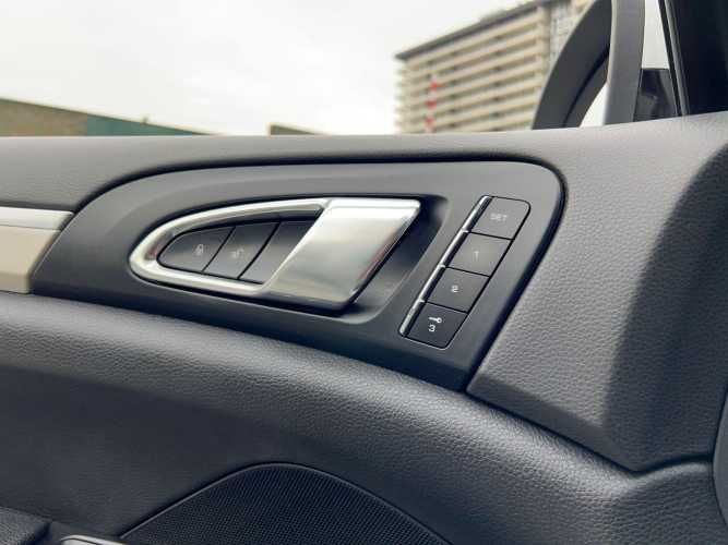 PORSCHE CAYENNE DIESEL 3.0 2014