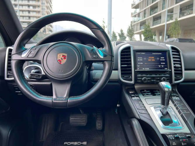 PORSCHE CAYENNE DIESEL 3.0 2014