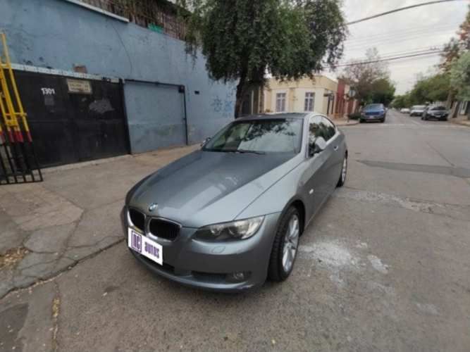 BMW 330  CIA 2009