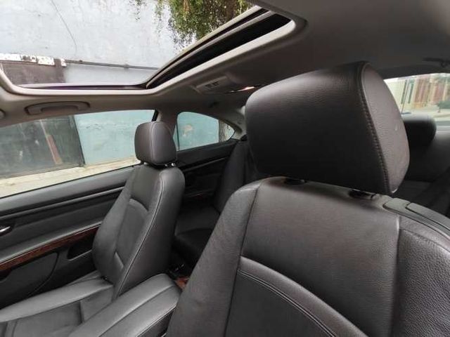 BMW 330  CIA 2009