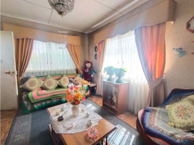 SE VENDE CASA EN VILLA ALEMANA