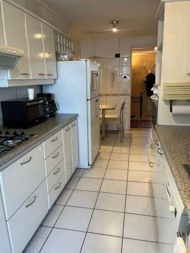 AMPLIO DEPTO 3DORM MAS SERVICIO Y 2 ESTACIONAMIENTOS