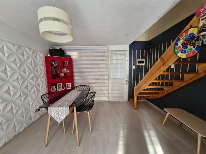 CASA PJ NAVIO ORIENTE LOMAS DEL MAIPO