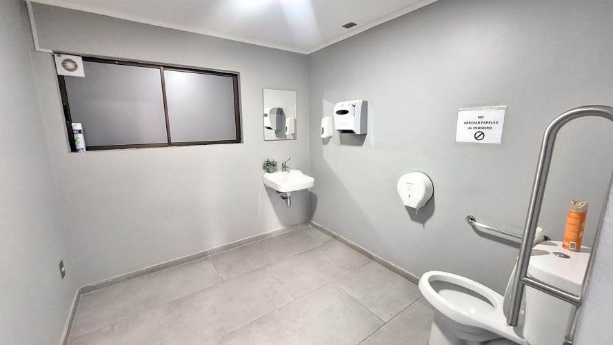 SE ARRIENDA CASA CON ENFOQUE COMERCIAL