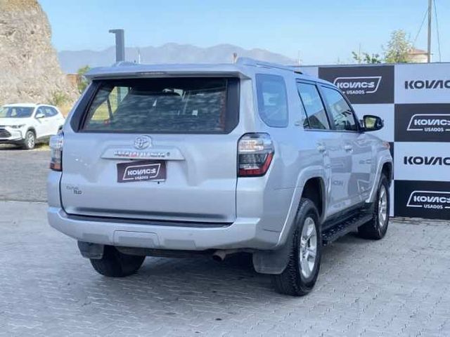 Toyota 4runner 4.0 Sr5 At 2022