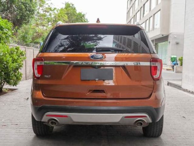 Ford Explorer Xlt 3.5 2017