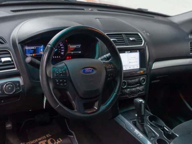 Ford Explorer Xlt 3.5 2017
