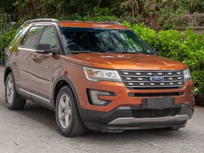Ford Explorer Xlt 3.5 2017