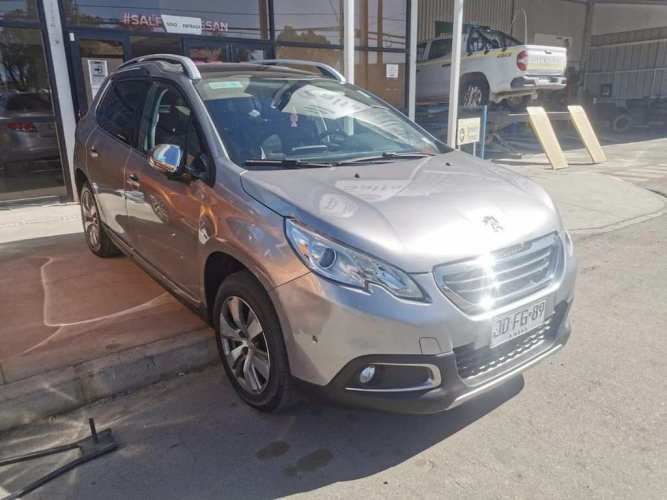 PEUGEOT 2008 2017