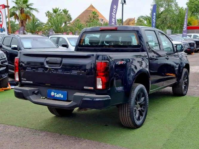 CHEVROLET COLORADO 2024