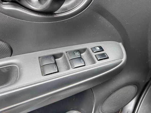 NISSAN VERSA V DRIVE 1.6