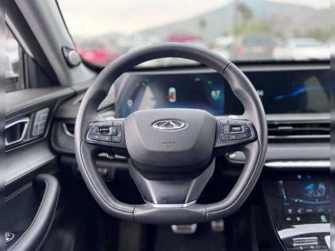 CHERY TIGGO 8 PRO 2024