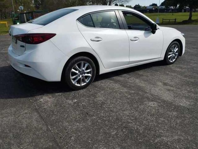 MAZDA 3 SEDAN 2019