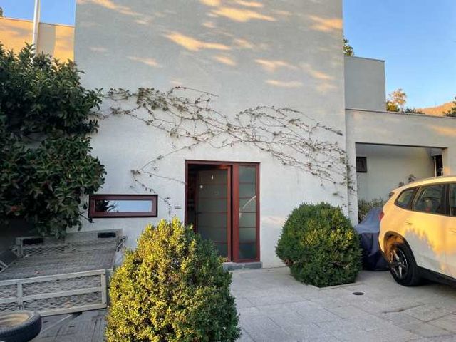 Maravillosa y amplia casa en condominio , Peñalolen