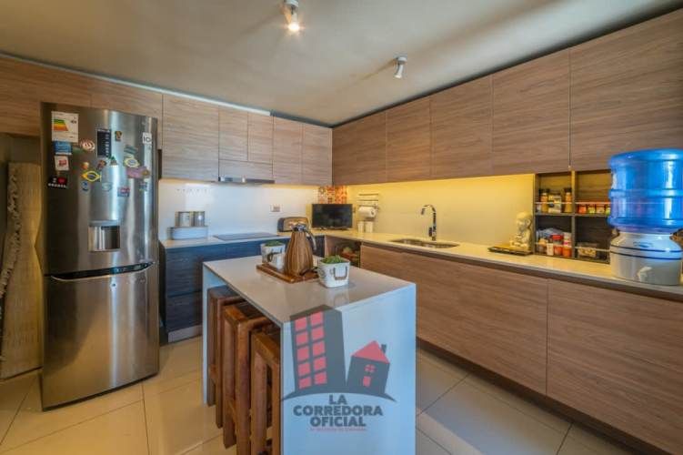 Amplio Depto. en Ñuñoa, 3 baños y gran ubicación