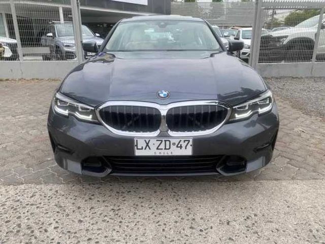 BMW 330 2020