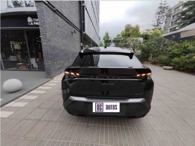 PEUGEOT 3008 1.2 MHEV 136 GT EDCT6 2025