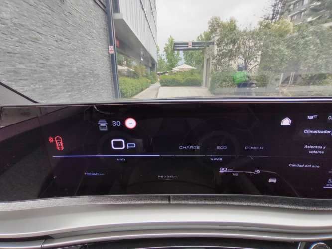 PEUGEOT 3008 1.2 MHEV 136 GT EDCT6 2025