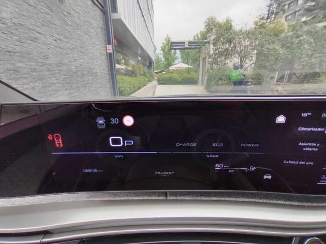 PEUGEOT 3008 1.2 MHEV 136 GT EDCT6 2025