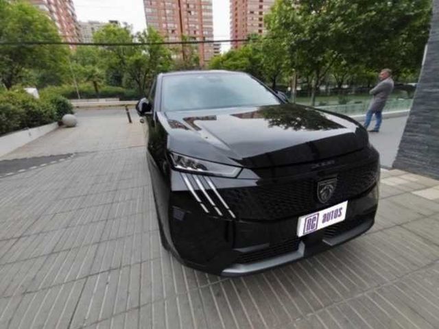 PEUGEOT 3008 1.2 MHEV 136 GT EDCT6 2025