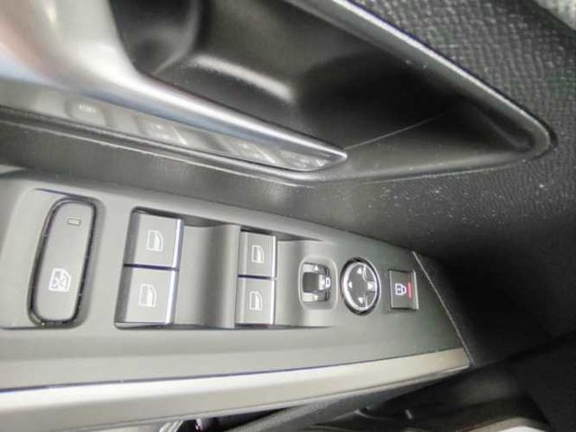 PEUGEOT 3008 1.2 MHEV 136 GT EDCT6 2025