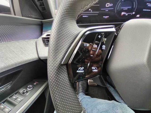 PEUGEOT 3008 1.2 MHEV 136 GT EDCT6 2025