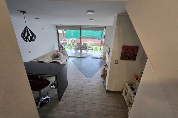 Oportunidad  townhouse 3 hab 4 baños
