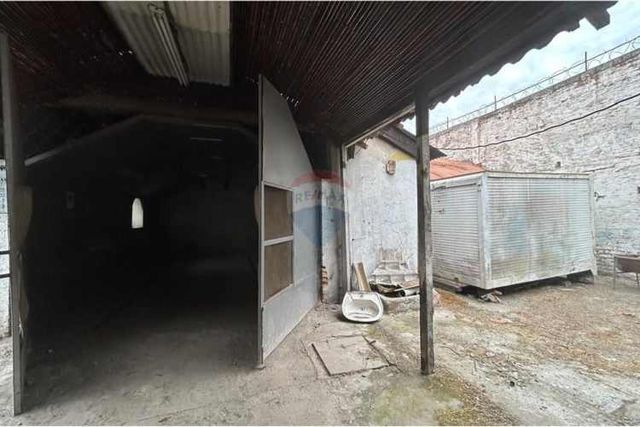 Galpón con excelente conectividad