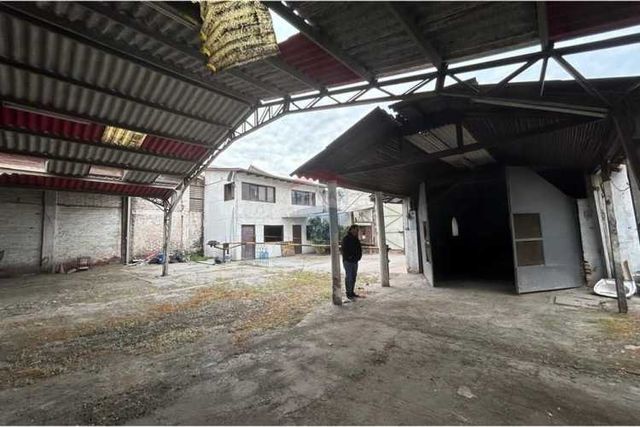 Galpón con excelente conectividad