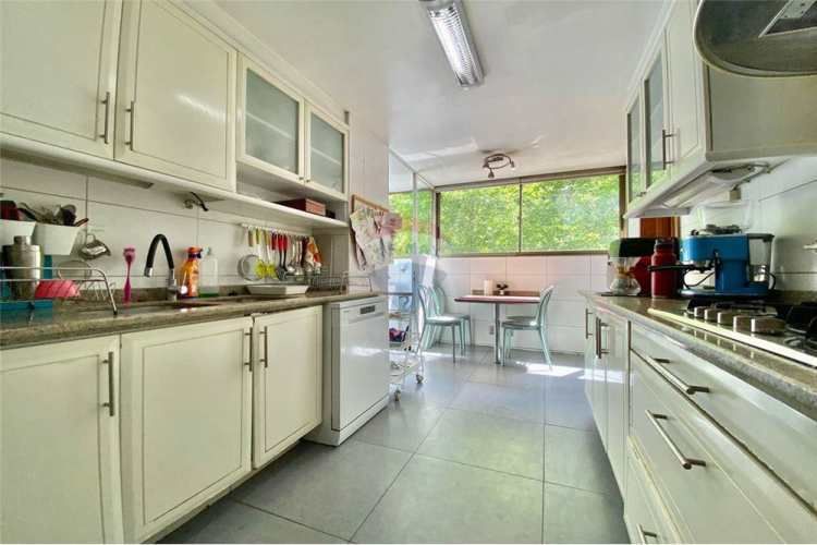 Bajo de precio! -169m2 utiles -vitacura