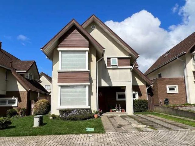 CASA Condominio Londrina Garden