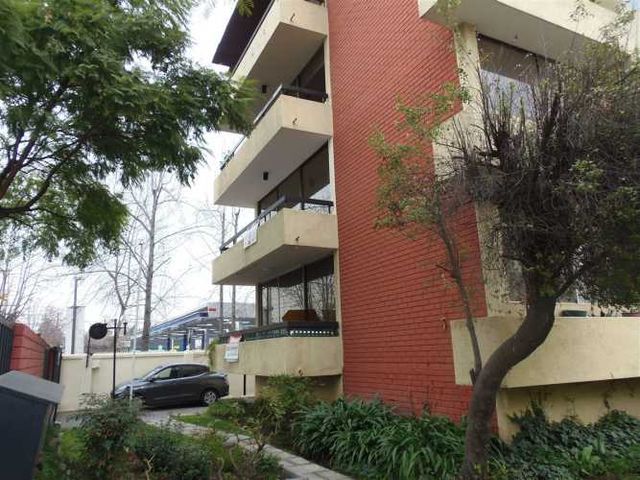 DEPARTAMENTO Av. Príncipe de Gales con Monseñor Edwards