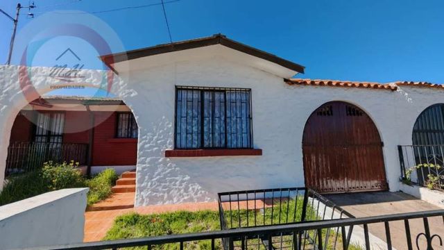 CASA EN VENTA EN ALTO PEÑUELAS