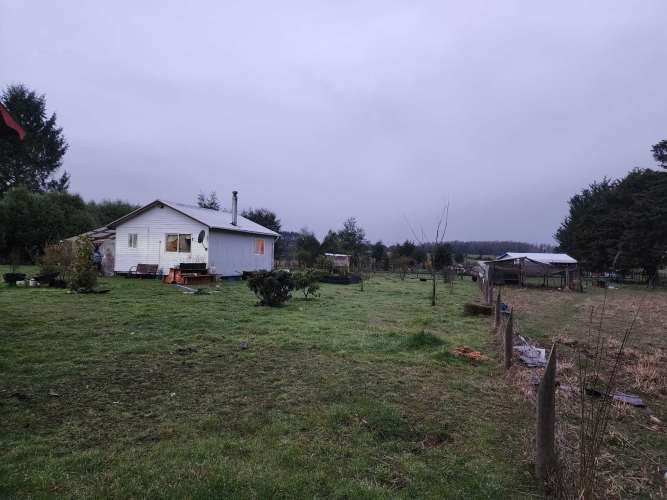 PARCELA CON CASA EN LAS QUEMAS