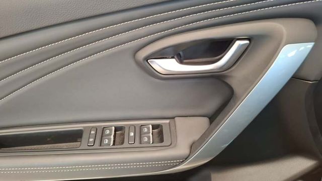 JETOUR X70 LUX 1.5 T AUT 2026