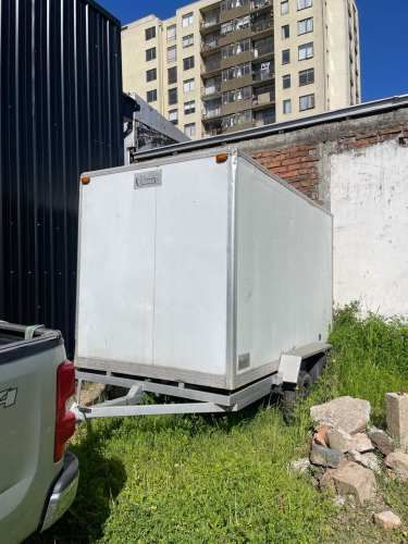 CARRO ARRASTRE CON CUPULA FRIGORIFICA