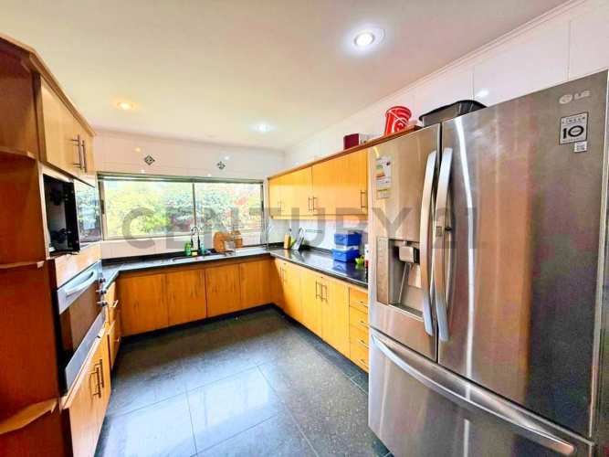 En arriendo amplia casa en El Rosario de Peñuelas,