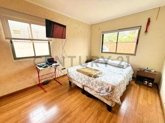 En arriendo amplia casa en El Rosario de Peñuelas,